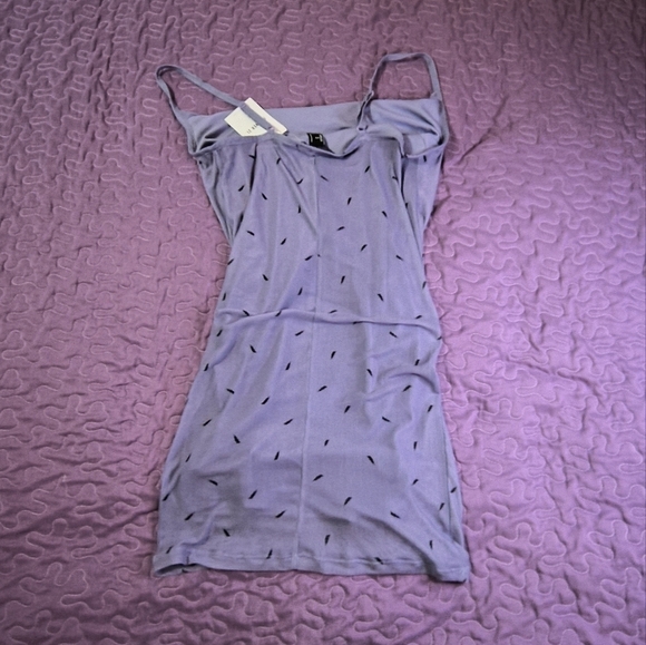 Forever 21 Purple Dress NWT - Picture 3 of 4